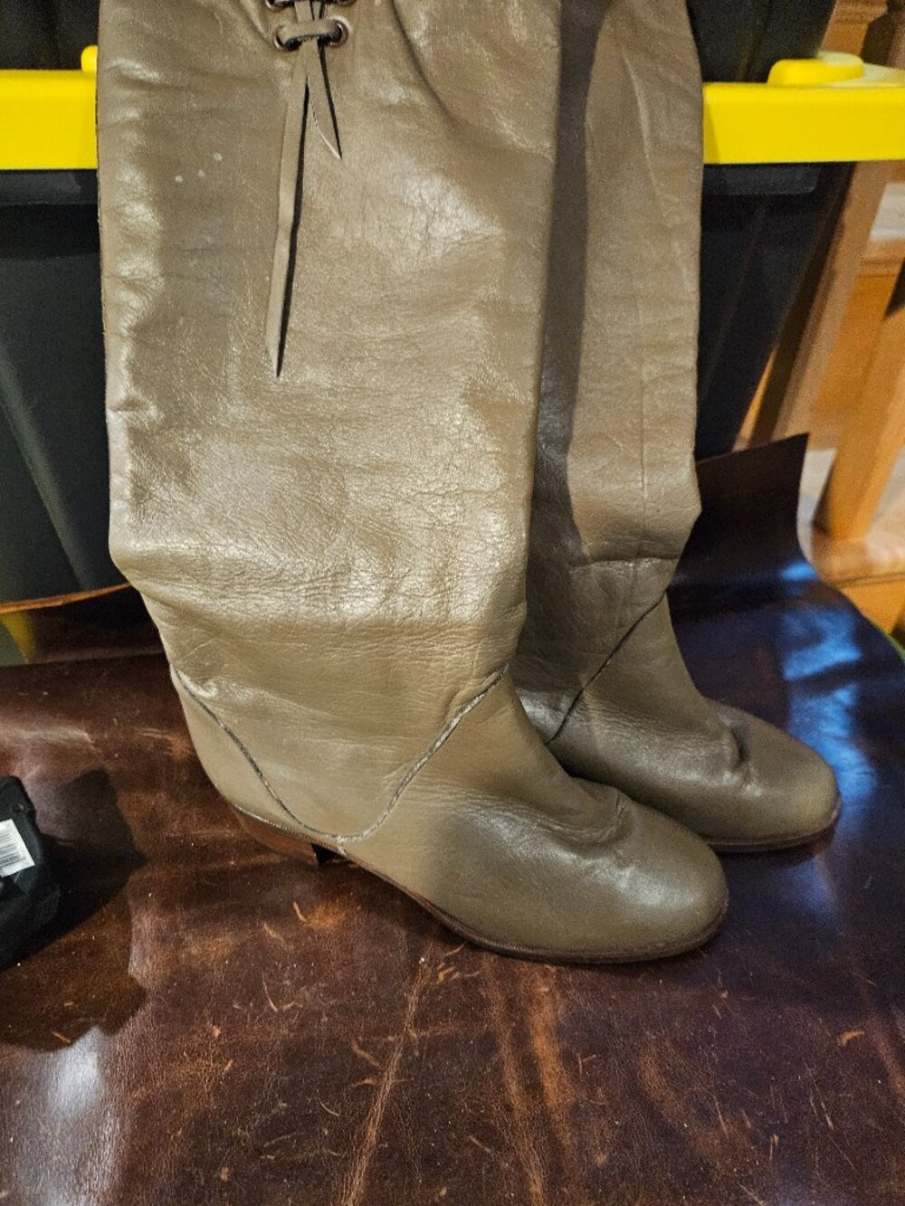 Vintage Ladies Leather Boots   BI